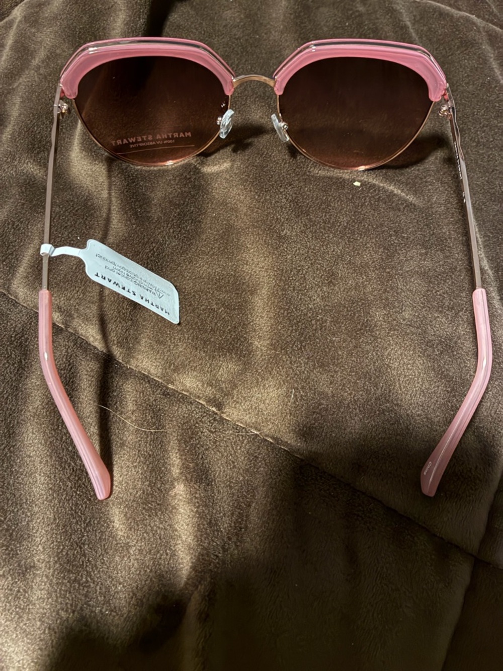 Martha Stewart Pink Sunglasses with Gradient Brown Lenses, new with tags - Picture 4 of 4